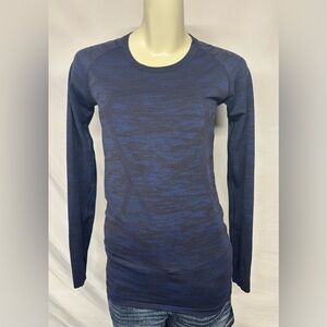 Women's Size 8 Heathered Blue Lululemon Swiftly Tech Long Sleeve